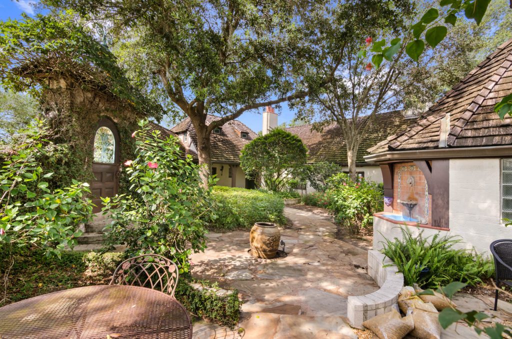 Front patio of a house photographed in daylight